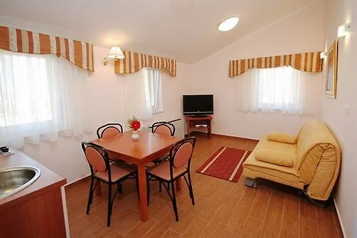 Hotel Trogirski Dvori 3*, Trogir Chorwacja