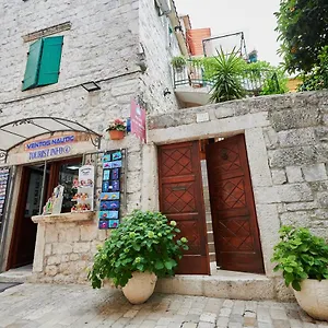 Ivica Guest house