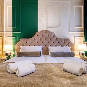 **** Guest house Riva Palace - Design Croatia